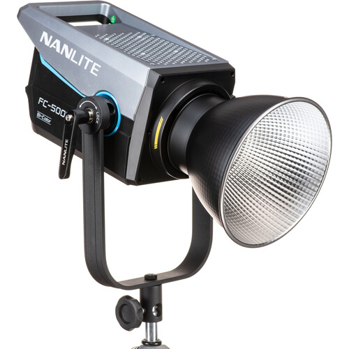 Nanlite FC500B Bi-Color LED Spotlight 520W Montura Bowens (T° 2700 a 6500K) / 31-2013