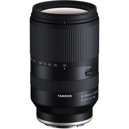 Tamron 18-300mm f/3.5-6.3 Di III-A VC VXD Lente para Sony E - APS-C / B061S