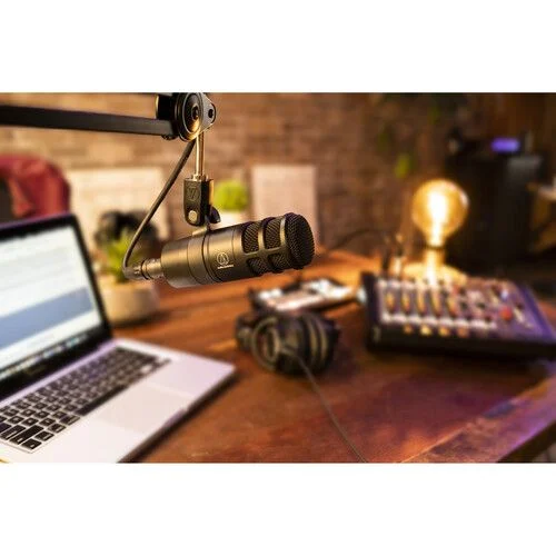 Audio-Technica AT2040 Micrófono de Podcast Dinámico Hipercardioide - Imagen 4