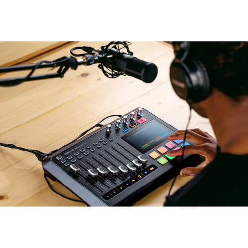 Tascam Mixcast 4 para Podcast, Mezclador, Grabador e Interfaz de Audio USB - Imagen 7