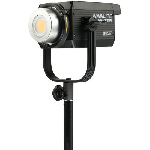 Nanlite FS-200B Bi-Color LED Monolight Montura Bowens-S / 12-8107 - Imagen 3