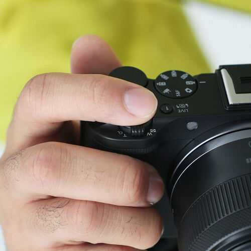 Canon EOS R50V KIT 14-30 IS STM PZ / 6895C013 - Imagen 10