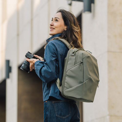 PGYTECH OneGo Lite 16L Mochila para Cámara y Accesorios - Matte Black / P-CB-352 - Imagen 4