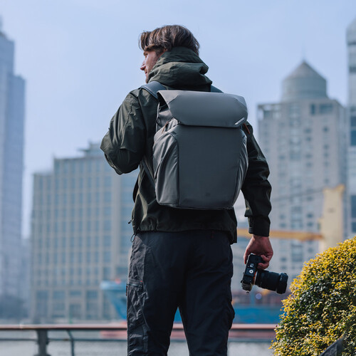 PGYTECH OneGo 2 25L Mochila para Cámara y Accesorios - Matte Black / P-CB-203 - Imagen 5