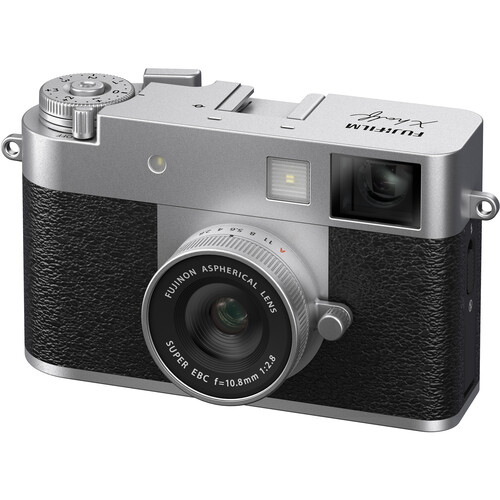 FUJIFILM X half Digital Camera (Silver) / CD80264