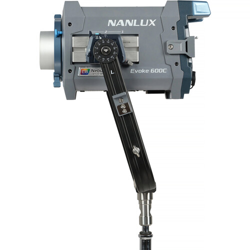 Nanlux Evoke 600C RGB LED Spotlight (Trolley Case Kit) - Imagen 4