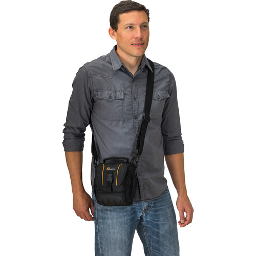 Lowepro Adventura SH 120 II Shoulder Bag (Black) Bolso de Hombro / LP36864 - Imagen 10