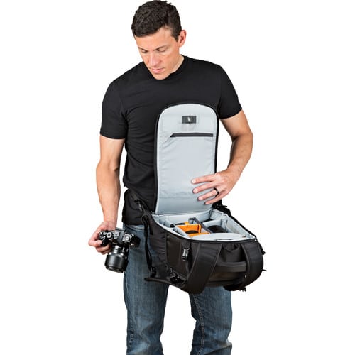 Lowepro Flipside 300 AW II (Black) Mochila para Cámara / LP37127 - Imagen 11
