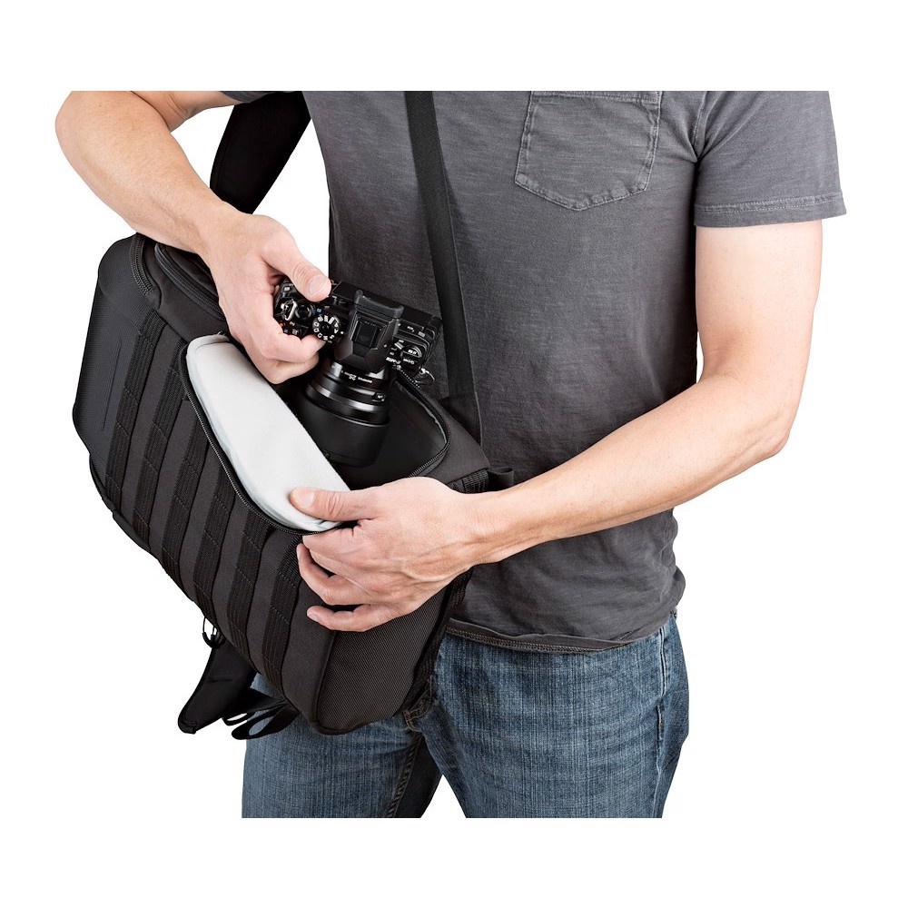 Lowepro ProTactic 350 AW Mochila para Cámara y Laptop / LP37176 - Imagen 12