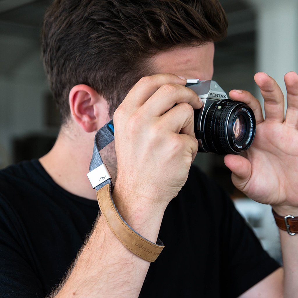 Peak Design CF-AS-3 Correa Cuff Camera Strap (Ash) - Imagen 5