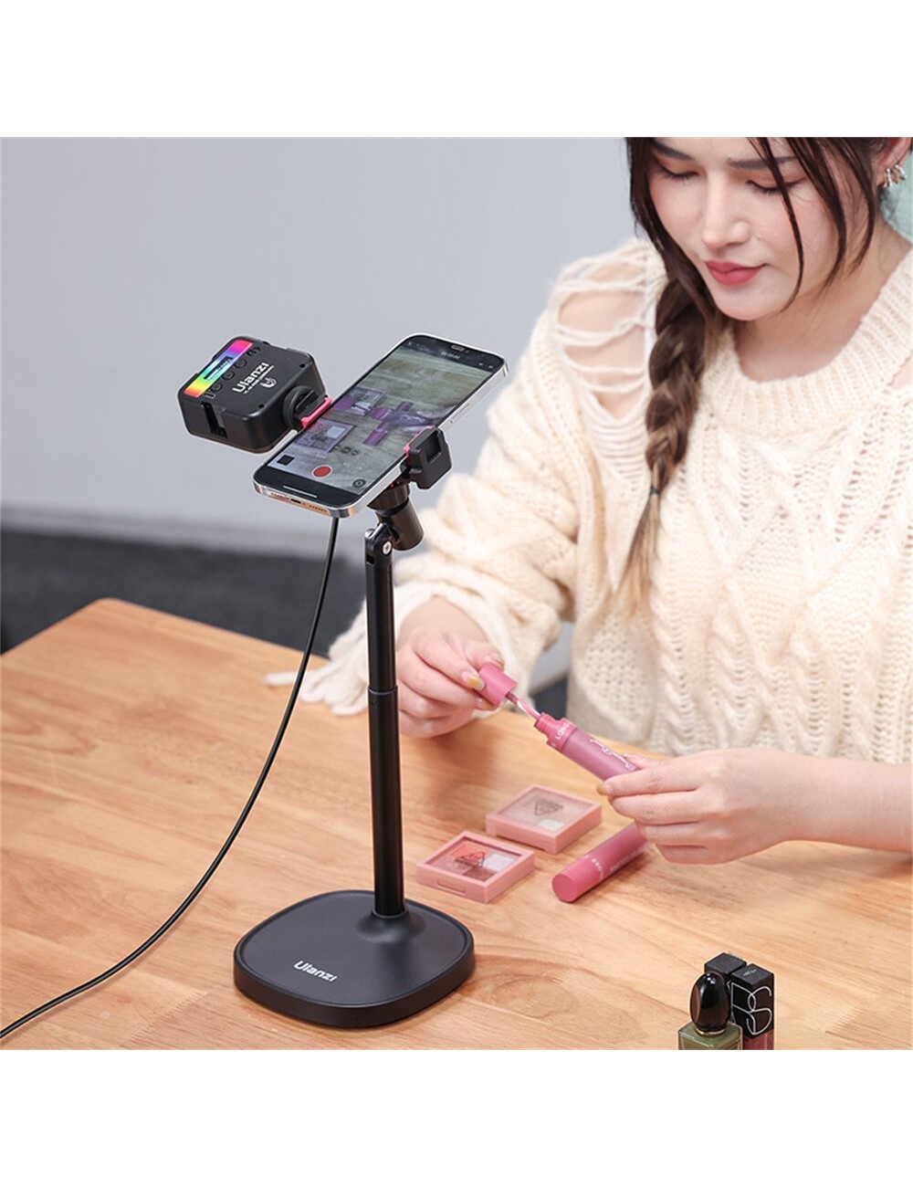 Ulanzi SK-06 Soporte Ventilador Para Smartphone Sobre Escritorio - Imagen 3